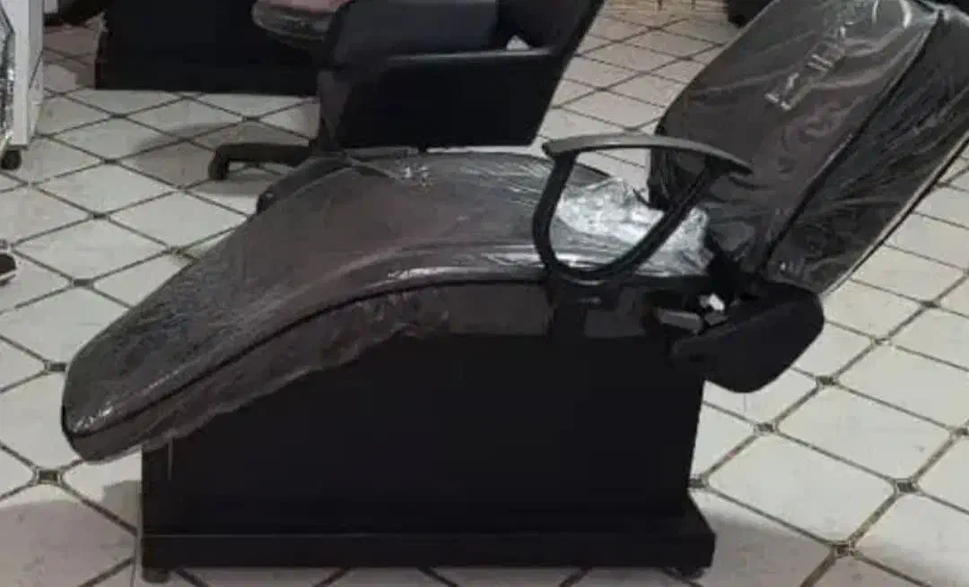 تعدادی وسیله ارایشگاه|آرایشگاه و سالنهای زیبایی|خرمآباد, |دیوار