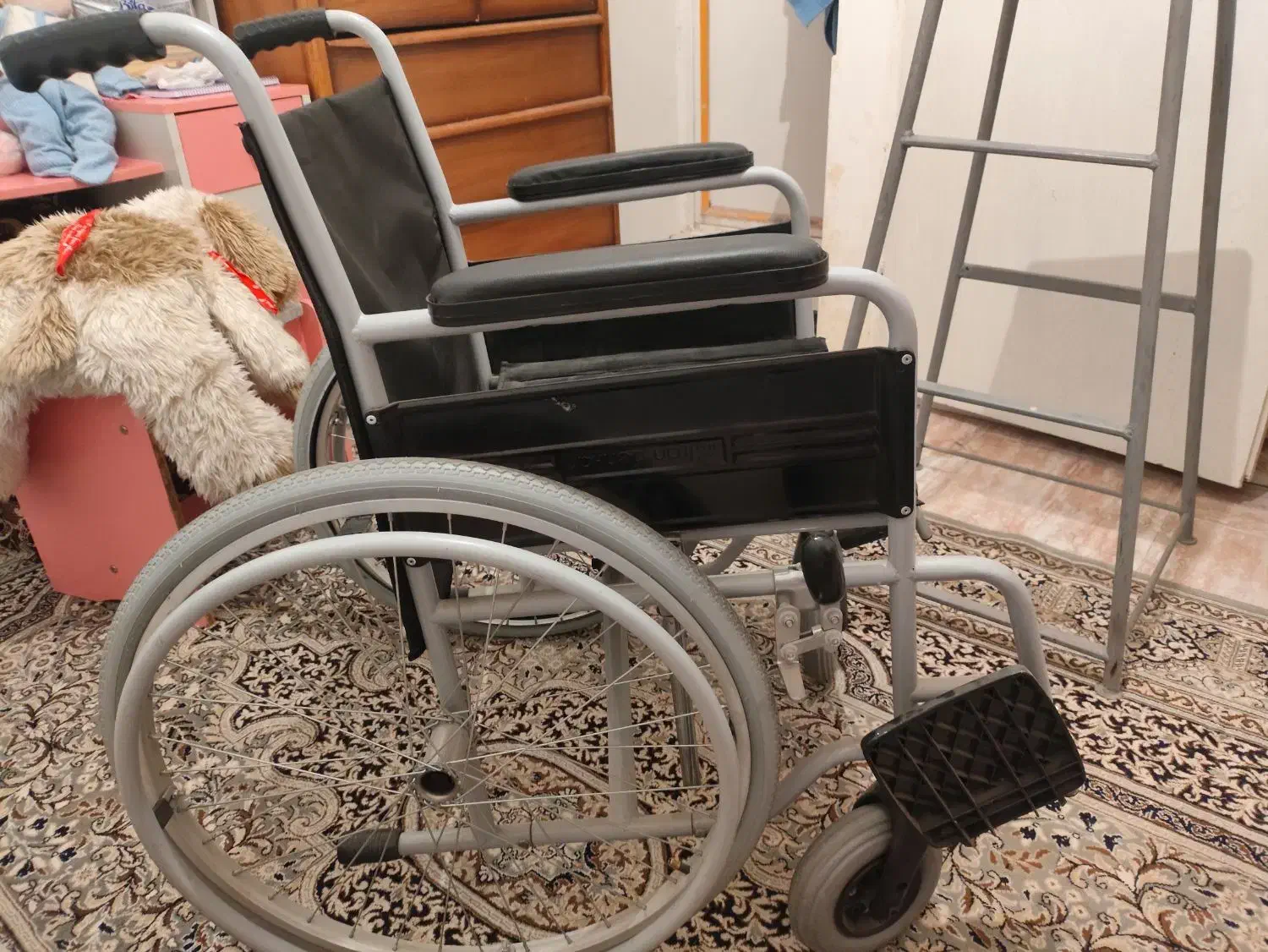 ویلچر نوعه ایران بهکار|پزشکی|اسلامشهر, مطهری|دیوار