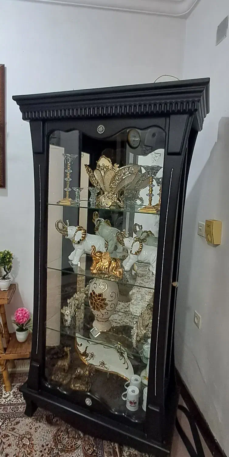 بوفه|بوفه، ویترین، کنسول|دوگنبدان, |دیوار