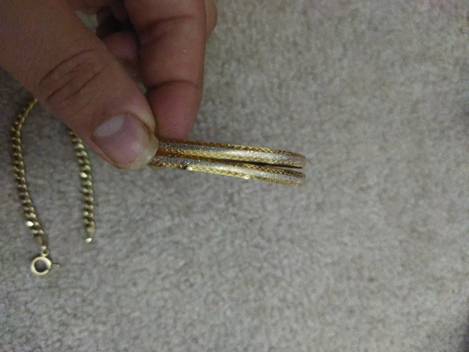 دو تا النگو با یک دستبند|جواهرات|پیشوا, |دیوار