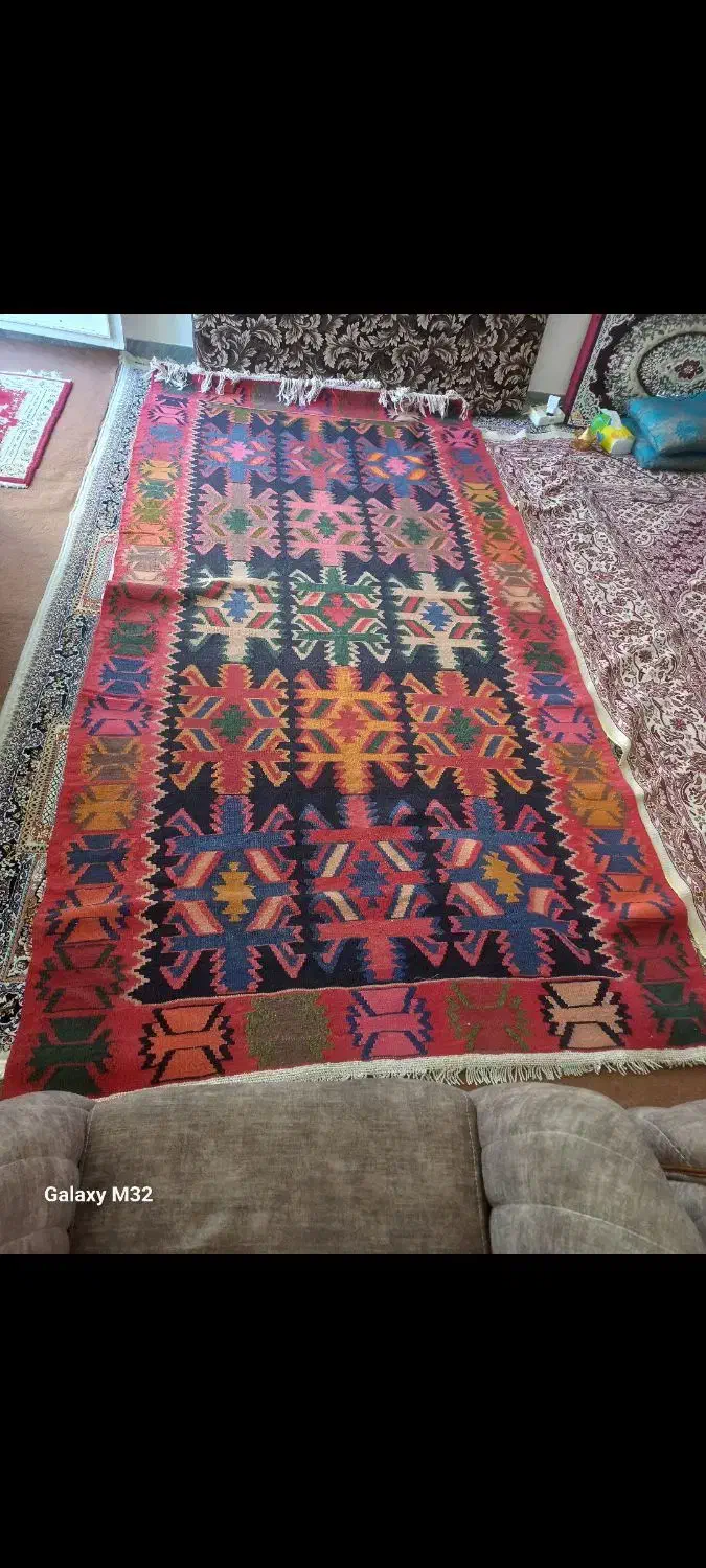 گلیم دست بافت خوب|گلیم، جاجیم، گبه|پارس‌آباد, |دیوار