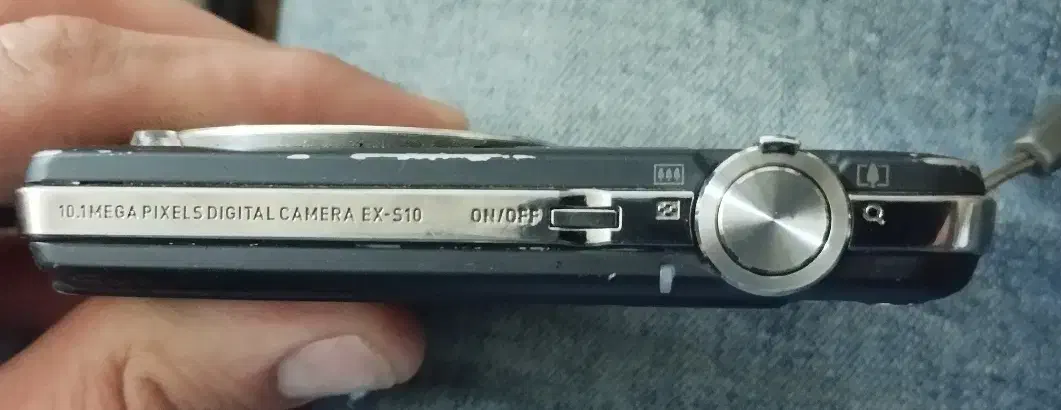 دوربین عکاسی و فیلمبرداری( کاسیو EXILIM)|دوربین عکاسی و فیلمبرداری|تبریز, |دیوار