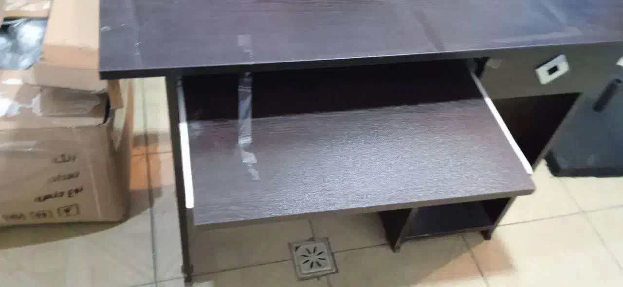 میز کامپیوتر|میز تحریر و کامپیوتر|کومله, |دیوار