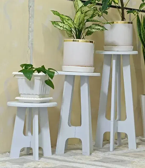 فروش سه پایه گلدان سالم و نو|صنایع دستی و سایر لوازم تزئینی|پاوه, |دیوار