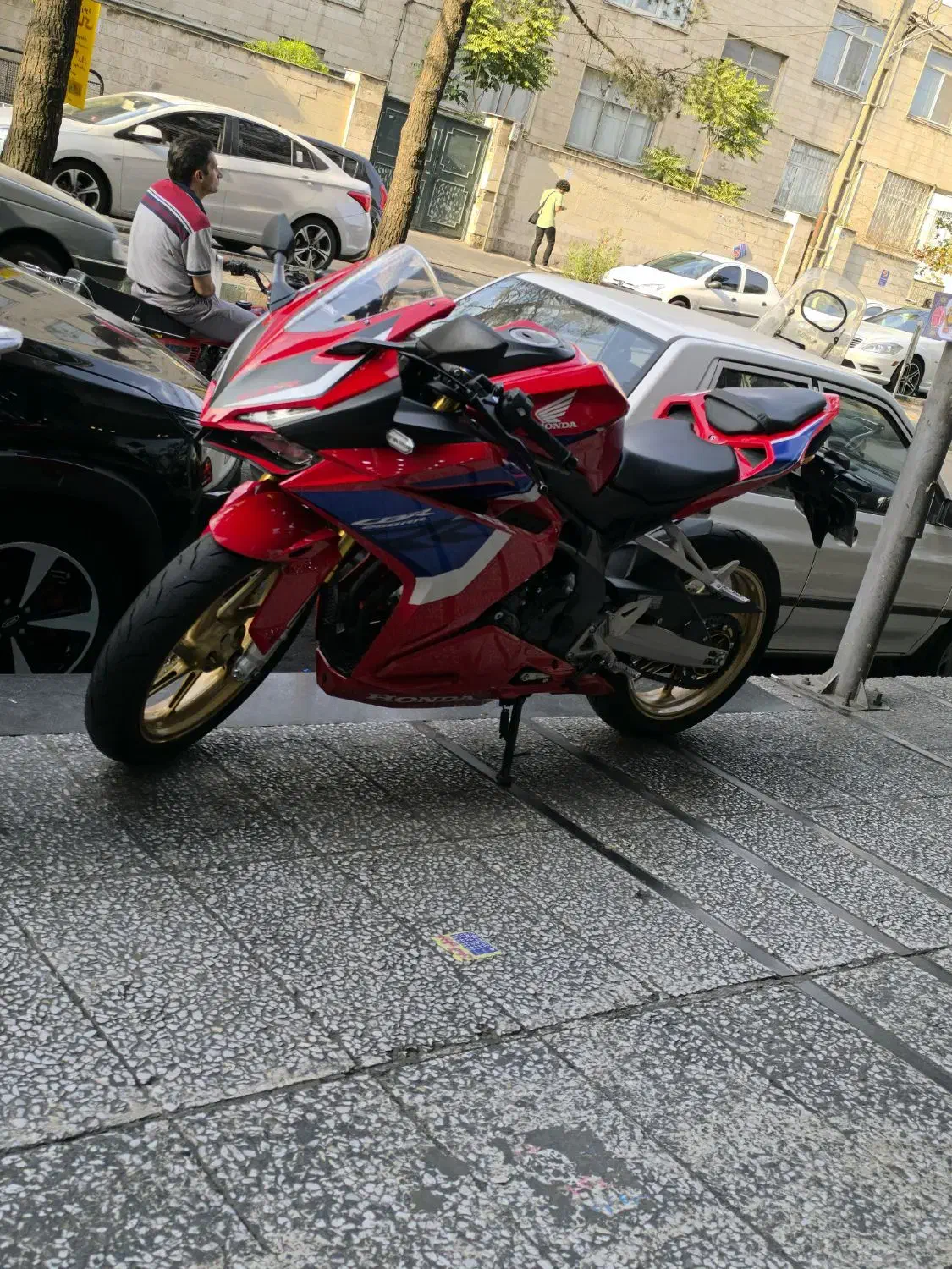cbr 250rr|موتورسیکلت|تهران, آبشار تهران (دریاچه)|دیوار