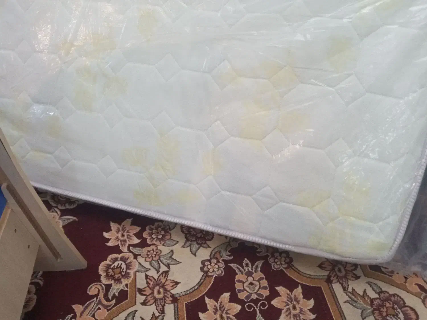 تخت بچگانه ۱۳۰در ۸۰ تشک صفر نونو|تخت و سرویس خواب|سهند, |دیوار