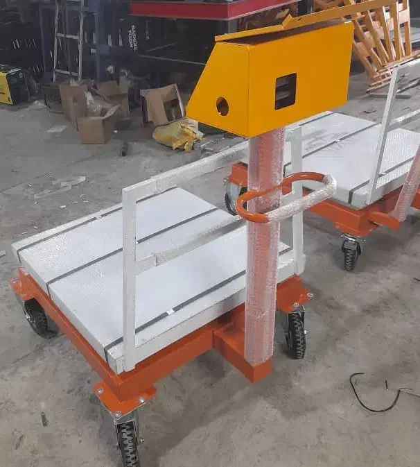 فروش باسکول۵۰۰ ،۸۰۰ و۱۰۰۰کیلویی چرخدار (ترازو)|فروشگاه و مغازه|اصفهان, خواجه عمید|دیوار