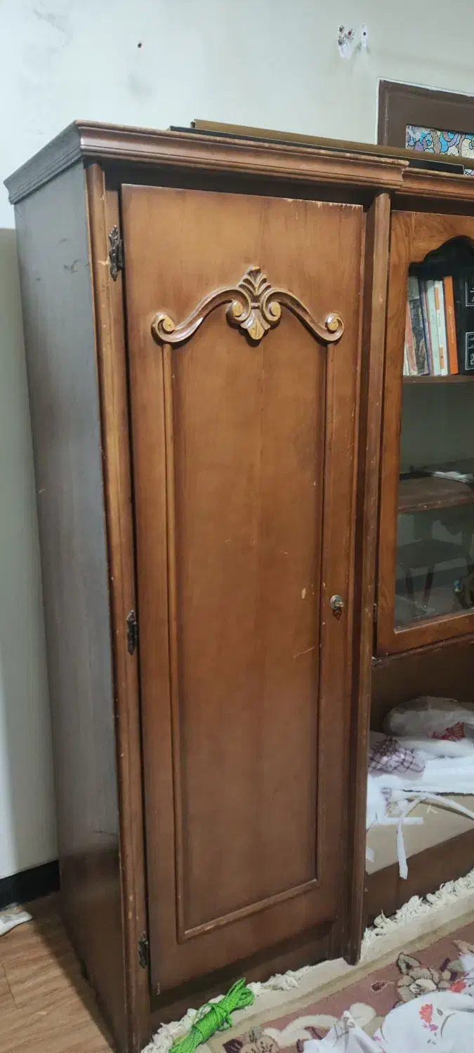 کمد لباسی وتیرن چوبی|جاکفشی، کمد، دراور|فولادشهر, B5|دیوار