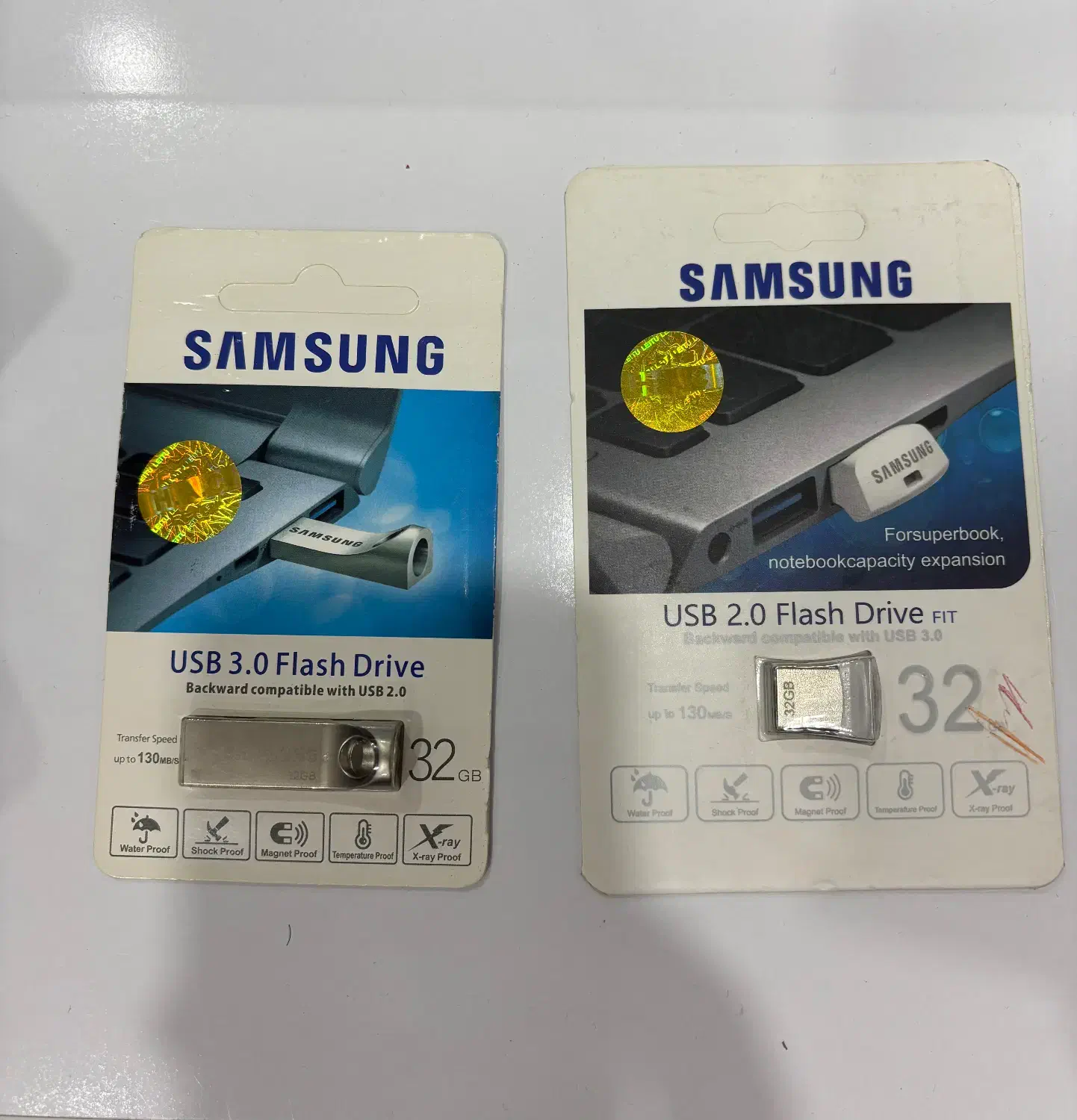 دوعدد فلش سامسونگ۳۲گیگ|قطعات و لوازم جانبی رایانه|اهواز, کیانپارس |دیوار