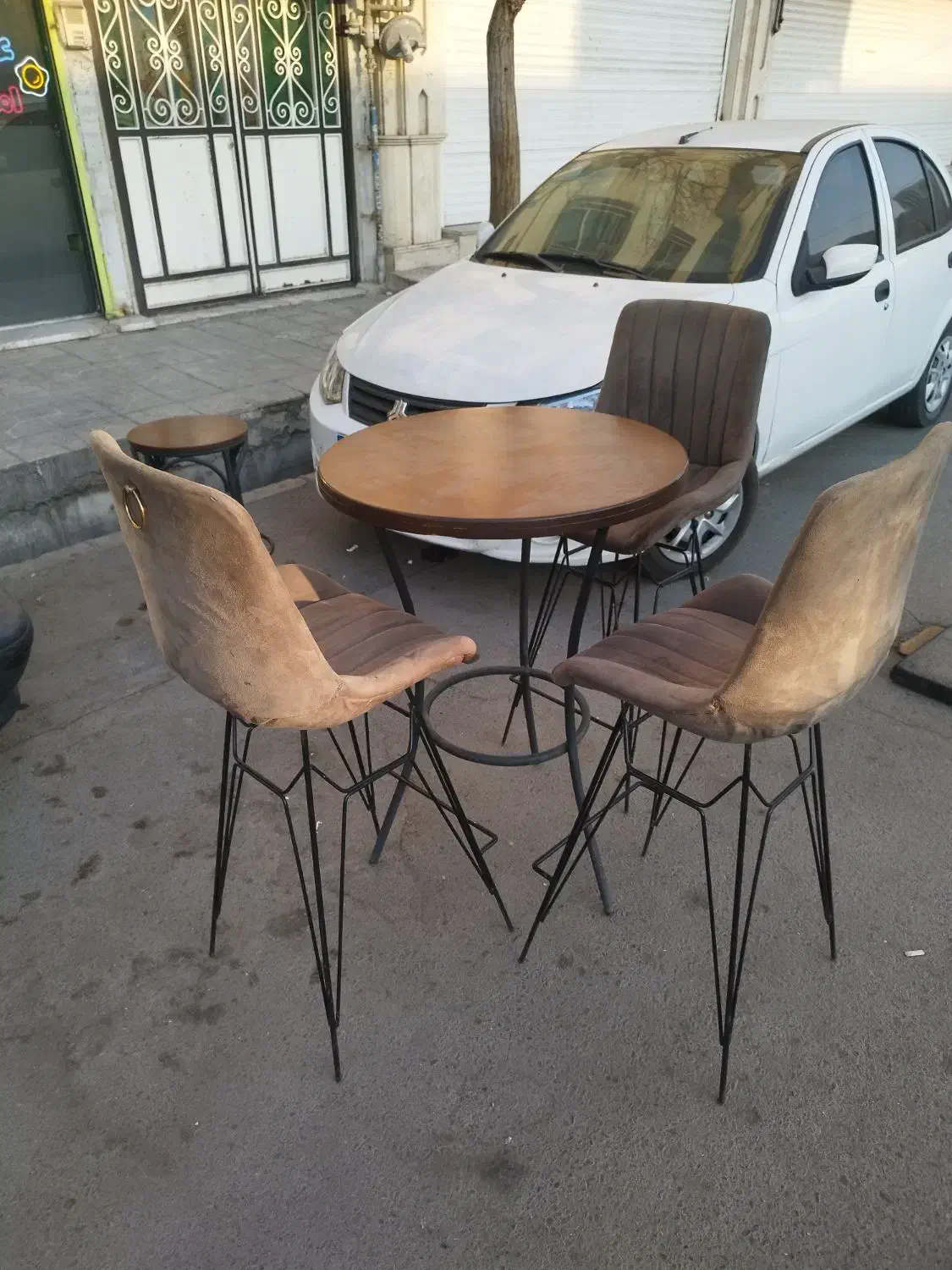 میز صندلی بلند کافه|میز و صندلی غذاخوری|گلستان (تهران), |دیوار