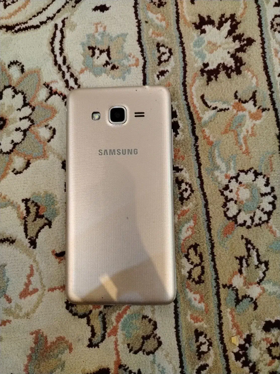 گوشی مبایل|موبایل|نجفآباد, صالح آباد|دیوار