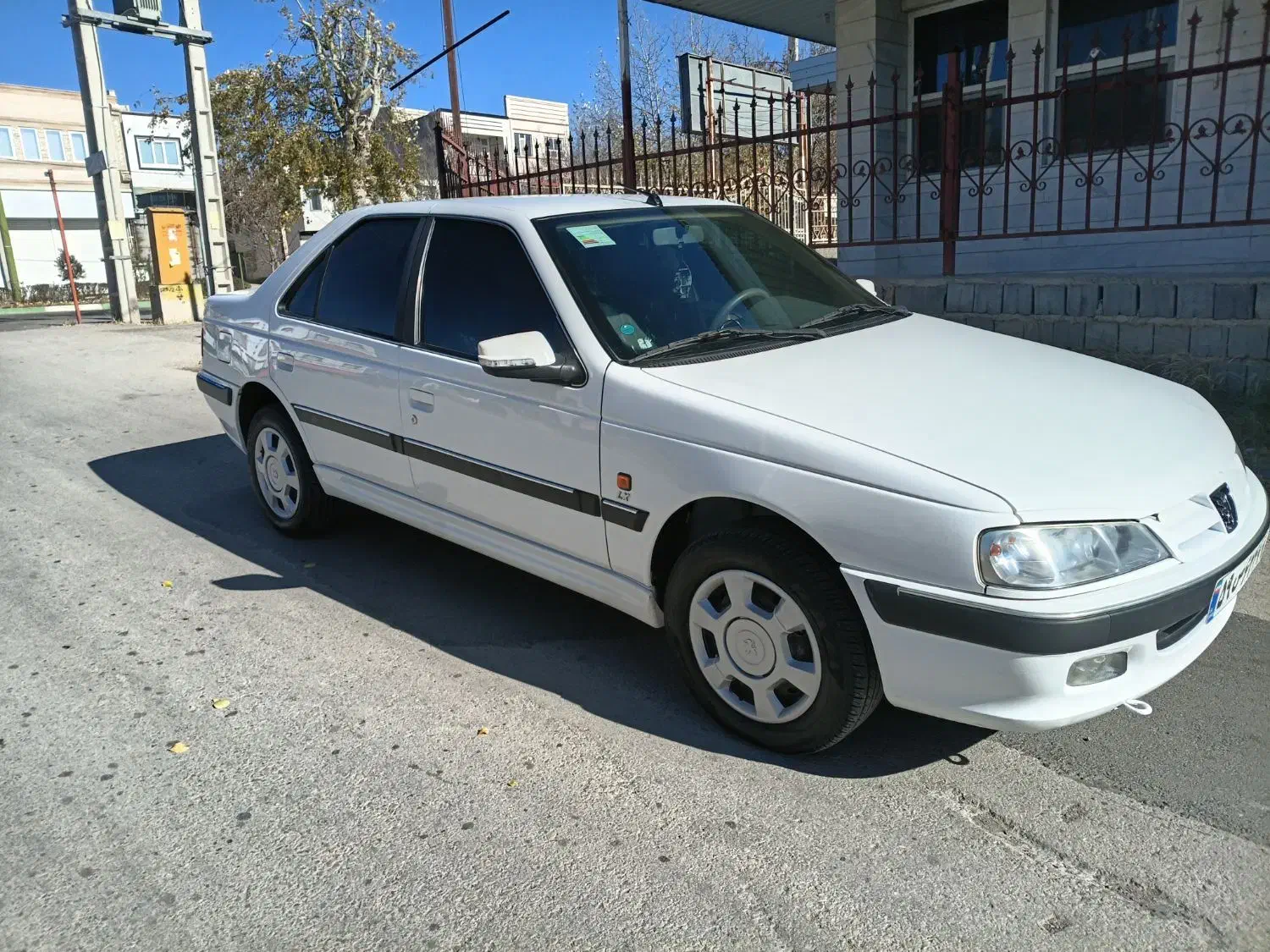 پژو پارس tu5 مدل ۱۳۹۹ بیرنگ در حد صفر خشک|خودرو سواری و وانت|اردبیل, |دیوار