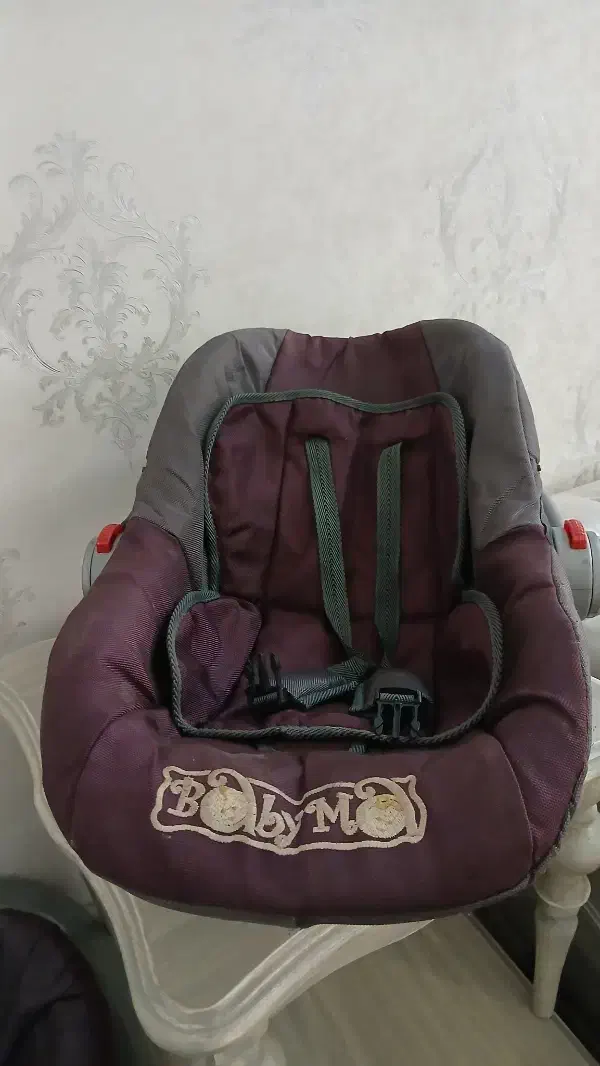 روروئک و کریر|کالسکه و لوازم جانبی|سبزوار, پاسداران|دیوار