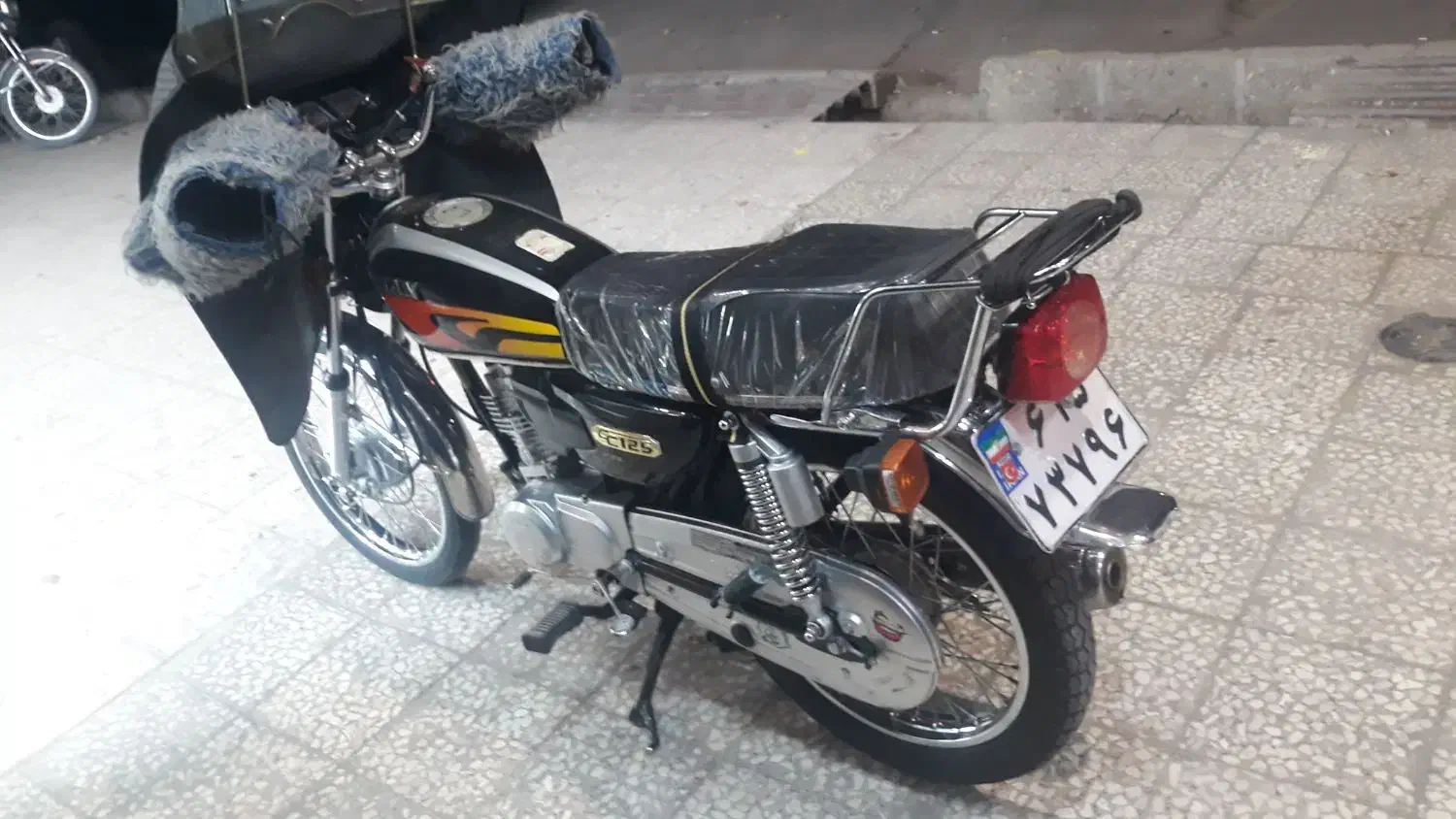 موتور ۱۲۵ احسان|موتورسیکلت|قم, شاه ابراهیم|دیوار