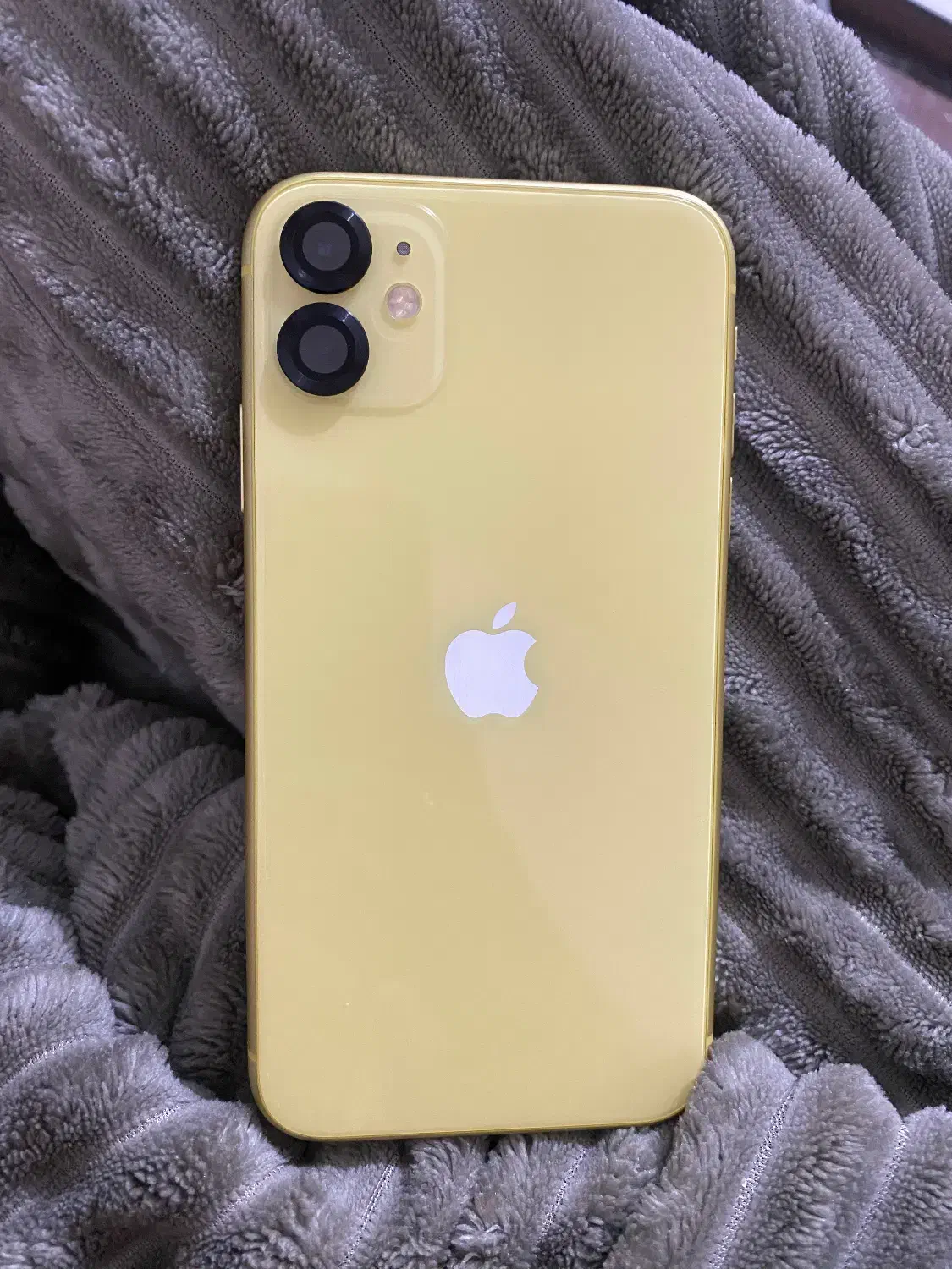 ایفون ۱۱ نرمال|موبایل|خرم‌آباد, |دیوار