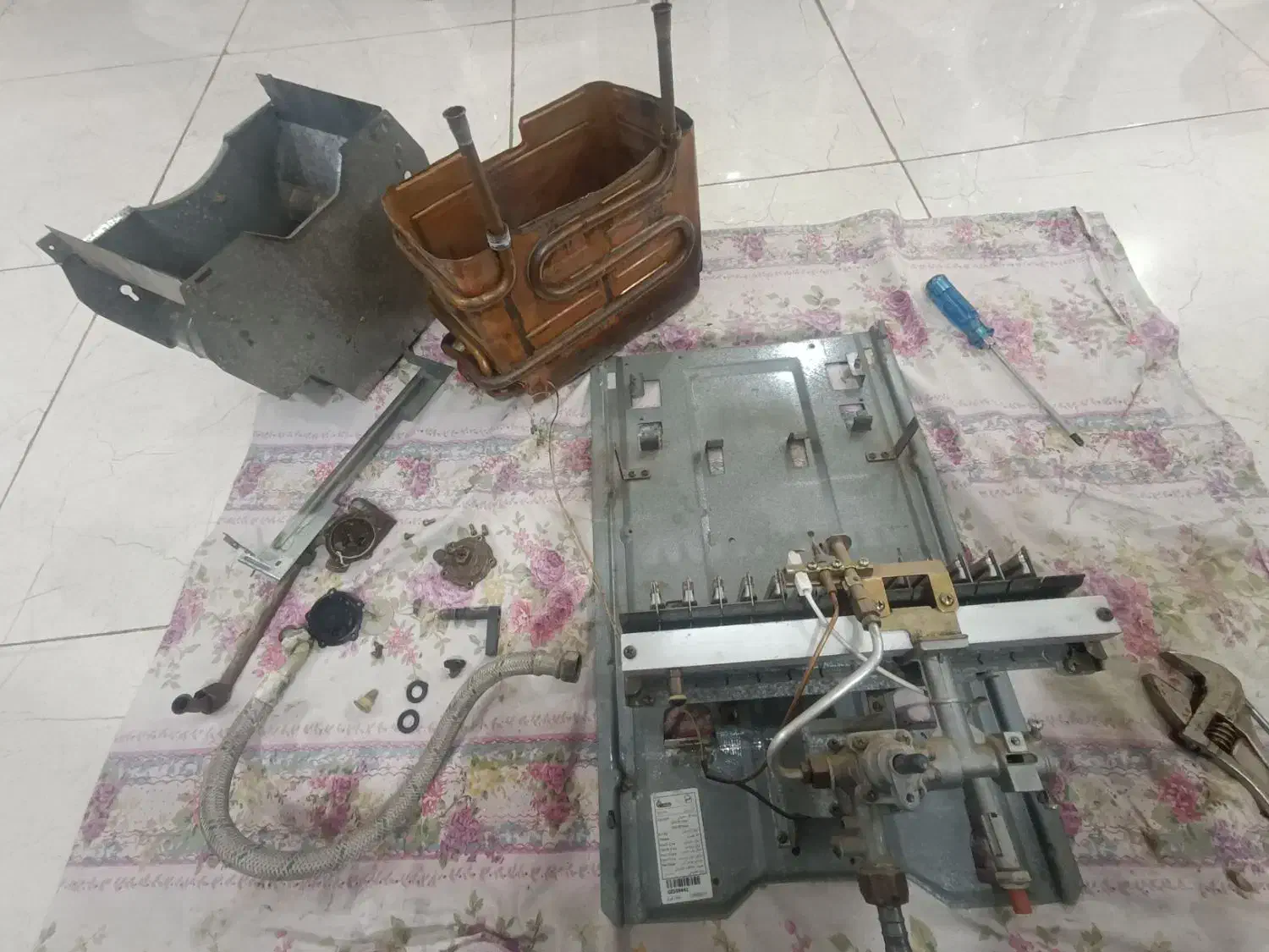 تعمیروتعمیرات وسرویس وانواع آبگرمکن ونصب پمپ تصبیه|خدمات پیشه و مهارت|اهواز, گلستان|دیوار