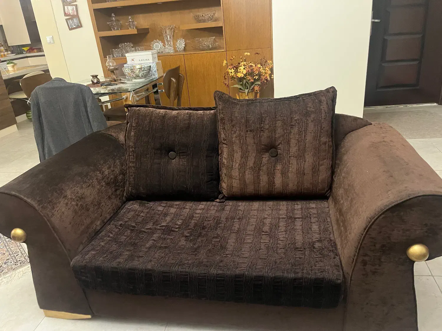 مبل راحتی|مبلمان خانگی و میز عسلی|اصفهان, جلفا|دیوار