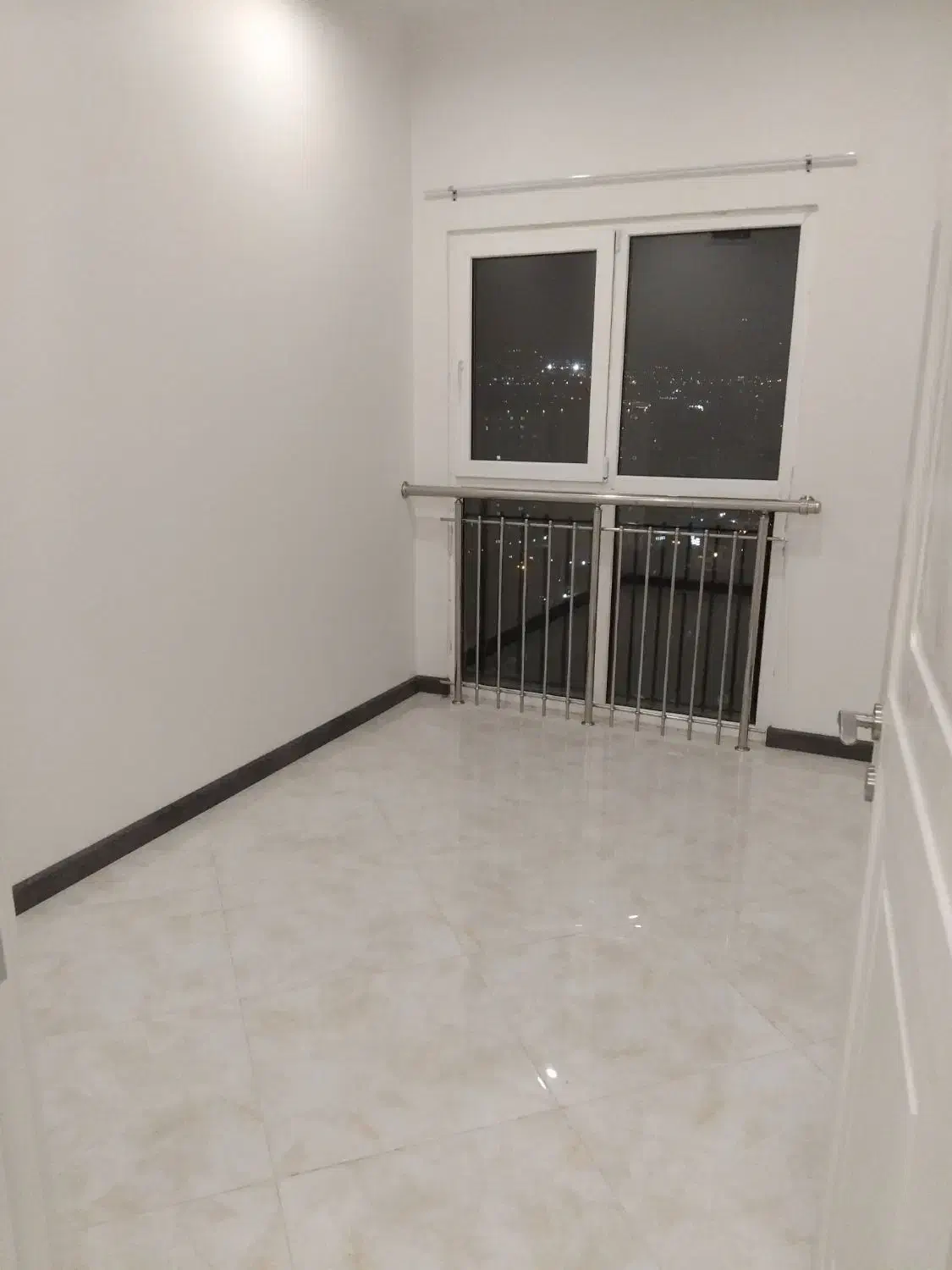 ۸۸ متر ۲ خواب برج رزلند