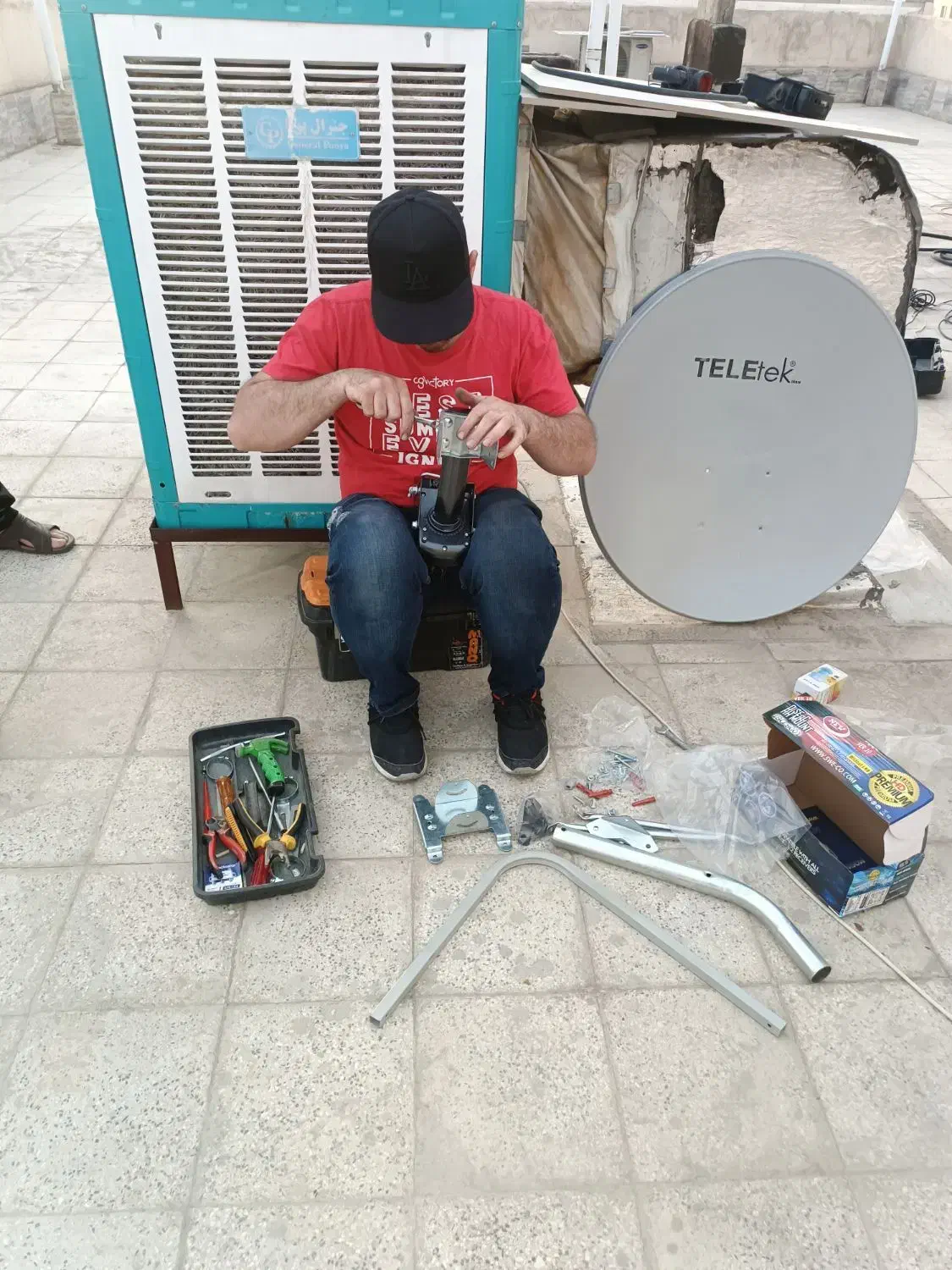 نصاب آنتن نصاب گیرنده دیجیتال نصاب آنتن مرکزی|خدمات پیشه و مهارت|اسلامشهر, شهرک واوان|دیوار