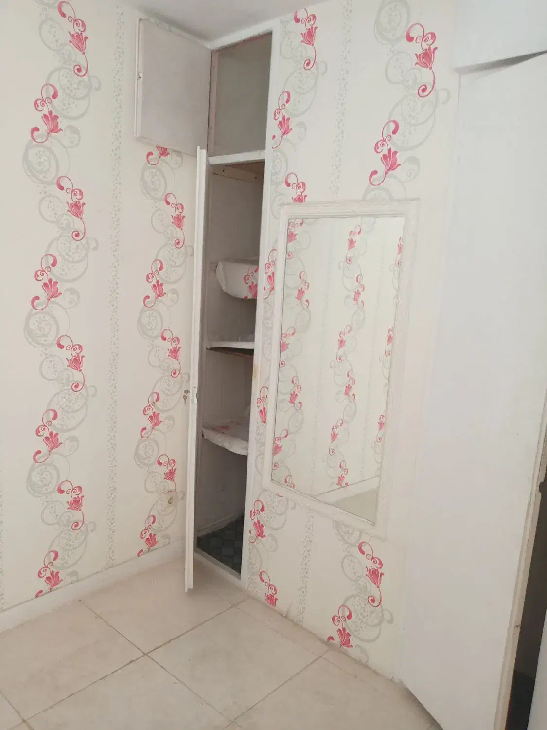 آپارتمان  ۴۶ متر رهن شهرک ولیعصر جلالی شمالی