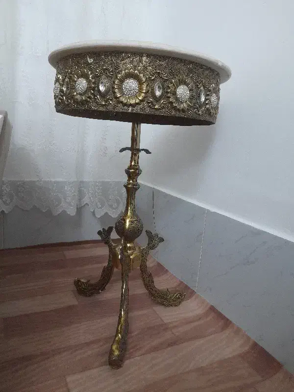 میز برنز طرح ماهی|مبلمان خانگی و میز عسلی|خوی, |دیوار