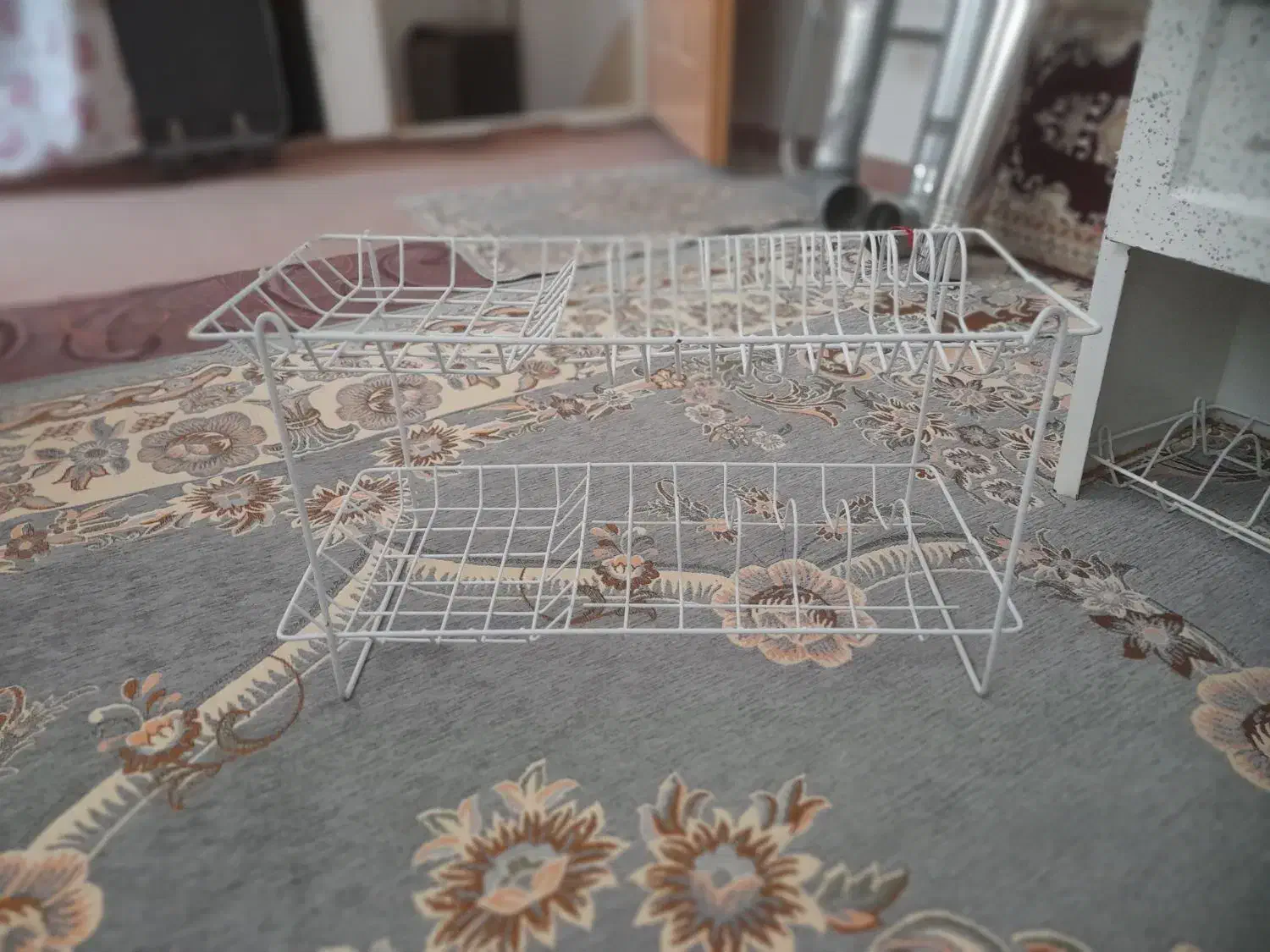 ابچکان در حد نو|آب‌چکان و نظم‌دهنده ظروف|قم, قلعه کامکار|دیوار