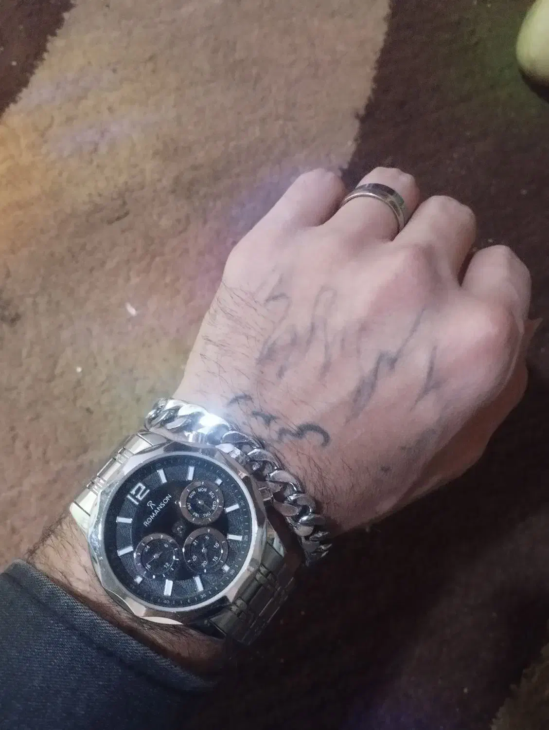 ساعت مچی رومانسون|ساعت|شوشتر, |دیوار