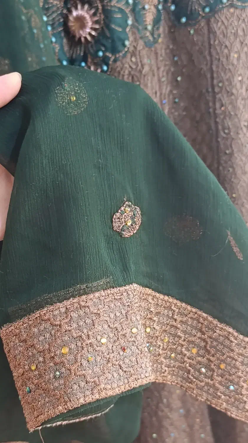 لباس محلی|لباس|قم, زنبیل آباد|دیوار