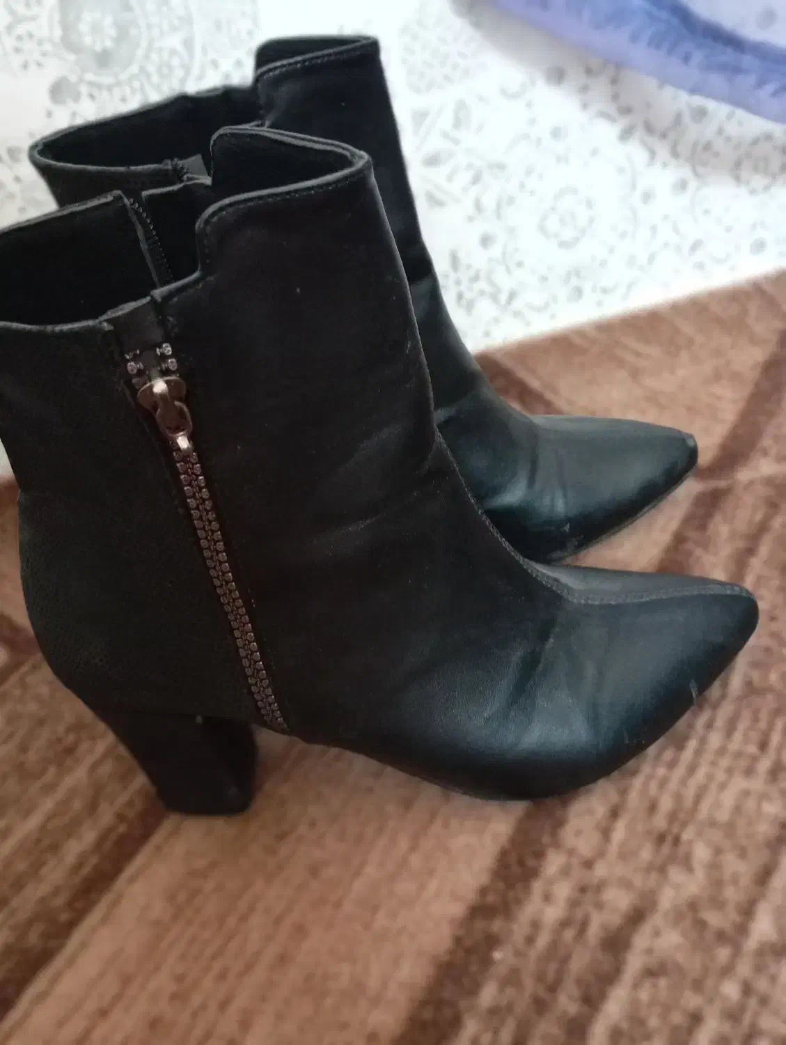 کفش|کیف، کفش، کمربند|تبریز, |دیوار