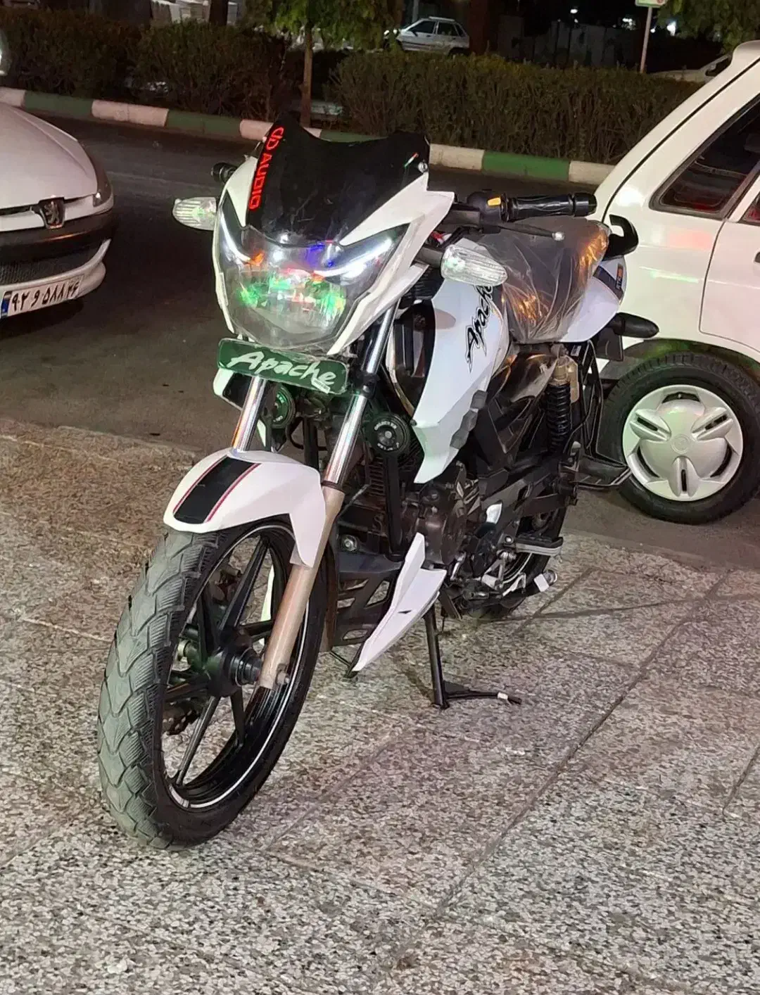 اپاچی. 180 طرح جدید مدل 89 مدارک تکمیل|موتورسیکلت|تربت‌حیدریه, آبشار|دیوار