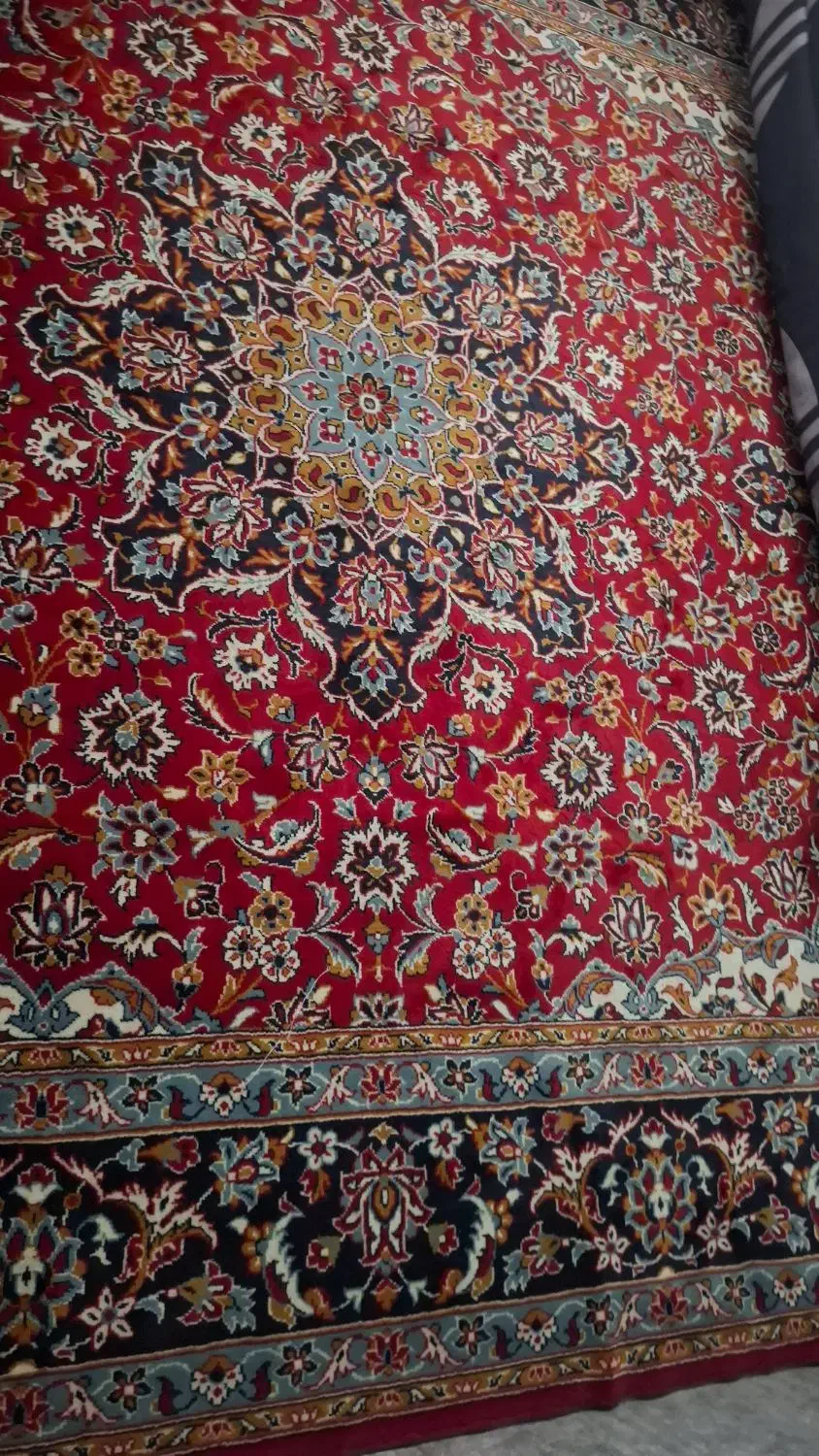 فرش12 متری|فرش|مشهد, کارگران|دیوار