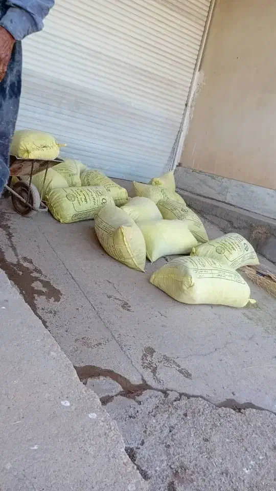 انبار های کود ریخته شده کفتر کوهیا|خدمات نظافت|سرپل ذهاب, |دیوار