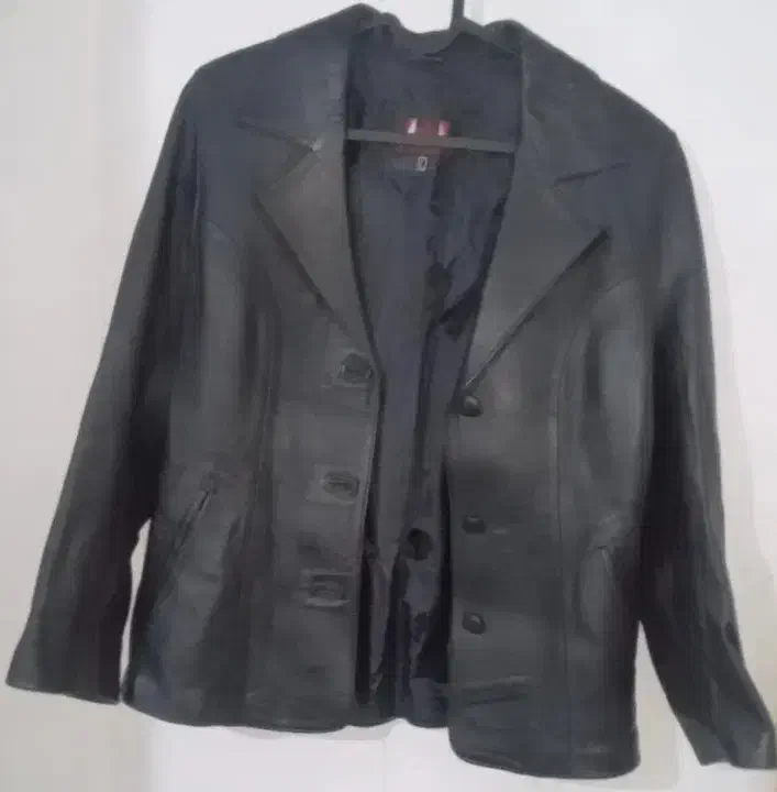 چنددست لباس پاییز و زمستان با قیمتهای مناسب|لباس|کرج, آق تپه|دیوار