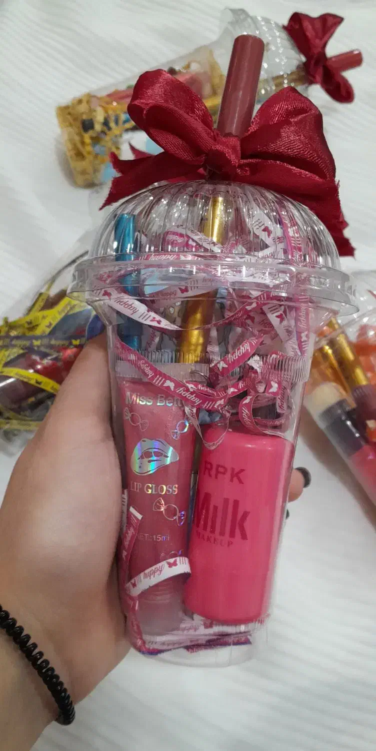 پک کادویی ارایشی|آرایشی، بهداشتی، درمانی|هندیجان, |دیوار