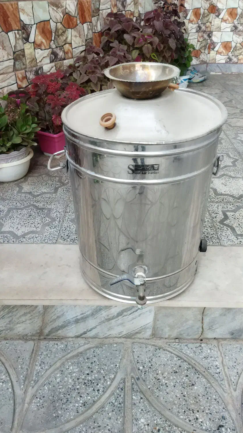 1عدد سماورر 60لیتر|سماور، چای‌ساز، قهوه‌ساز|نهاوند, |دیوار