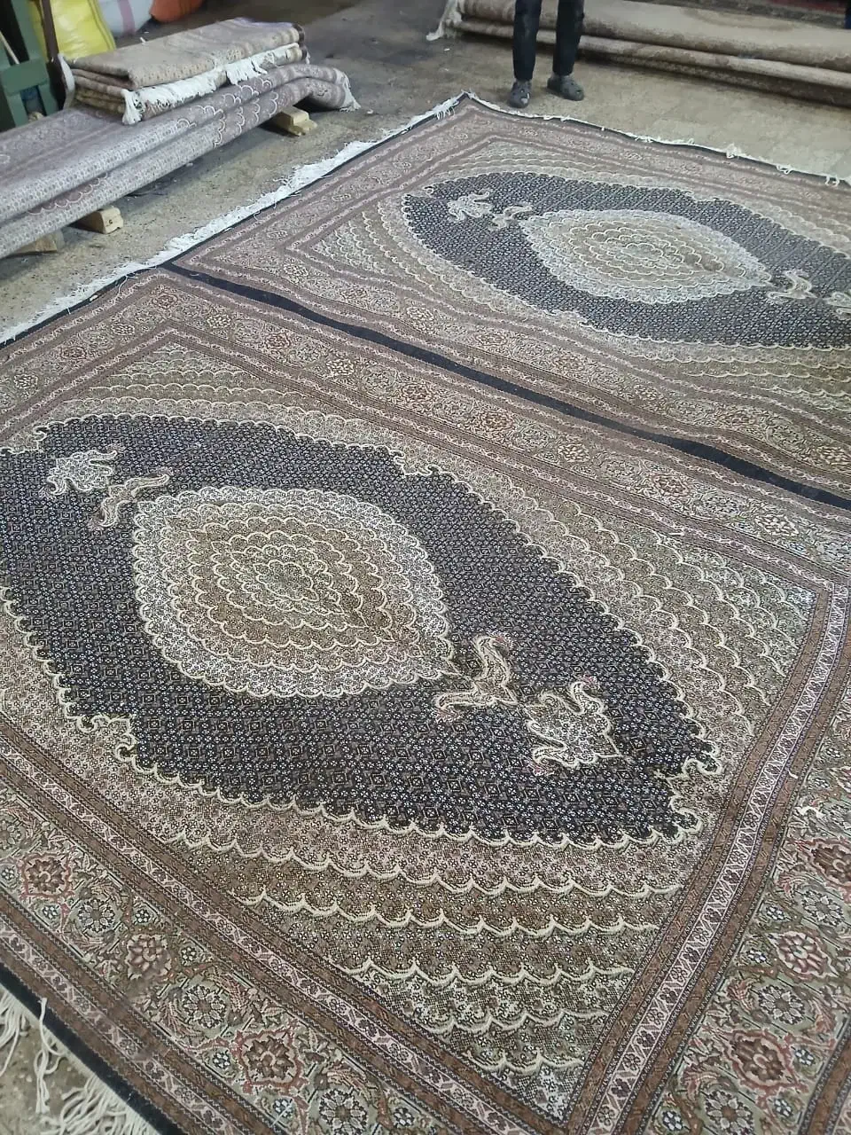 تابلو فرش هم موجود دارم جفت ۹ متری چهل رج|فرش|ثمرین, |دیوار