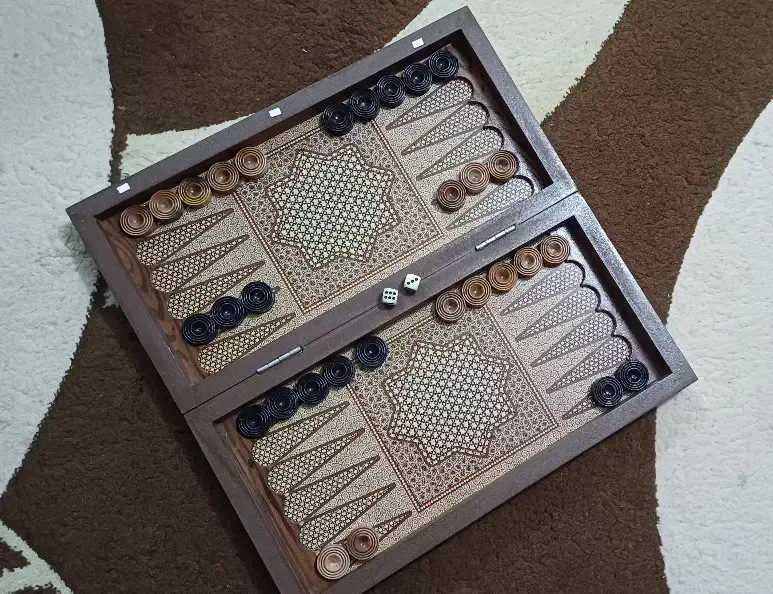 تخته نرد|کلکسیون و سرگرمی|لاهیجان, طالقانی|دیوار