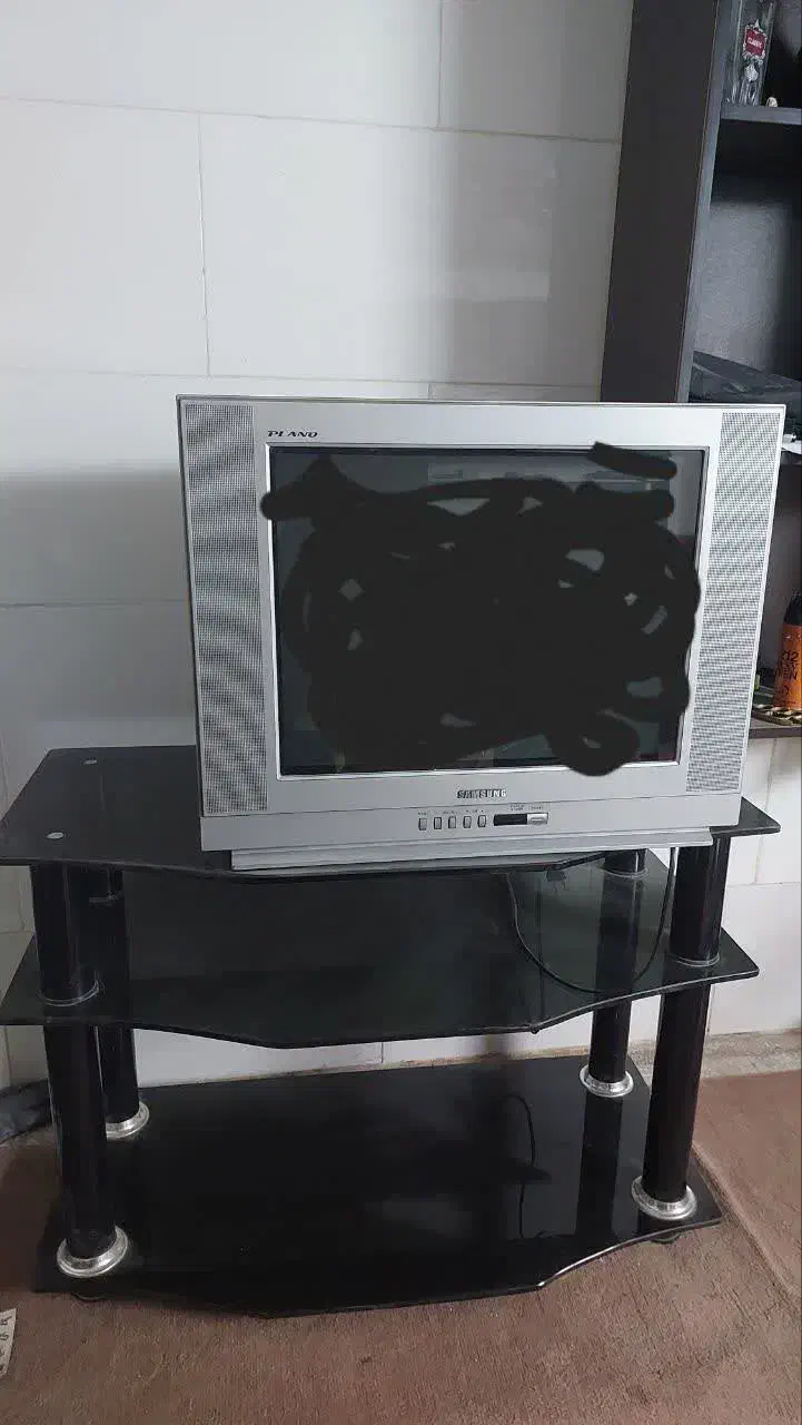 وسایل|تلویزیون و پروژکتور|قم, شهرک مهدیه (مدرس)|دیوار