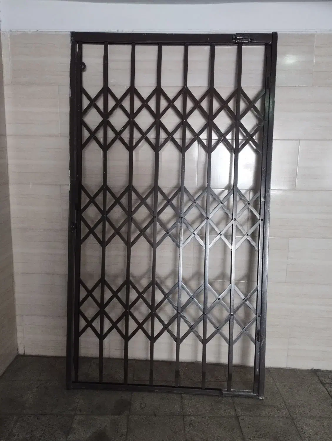 درب آگاردئونی و درب چوبی|مصالح و تجهیزات ساختمان|تهران, مولوی|دیوار