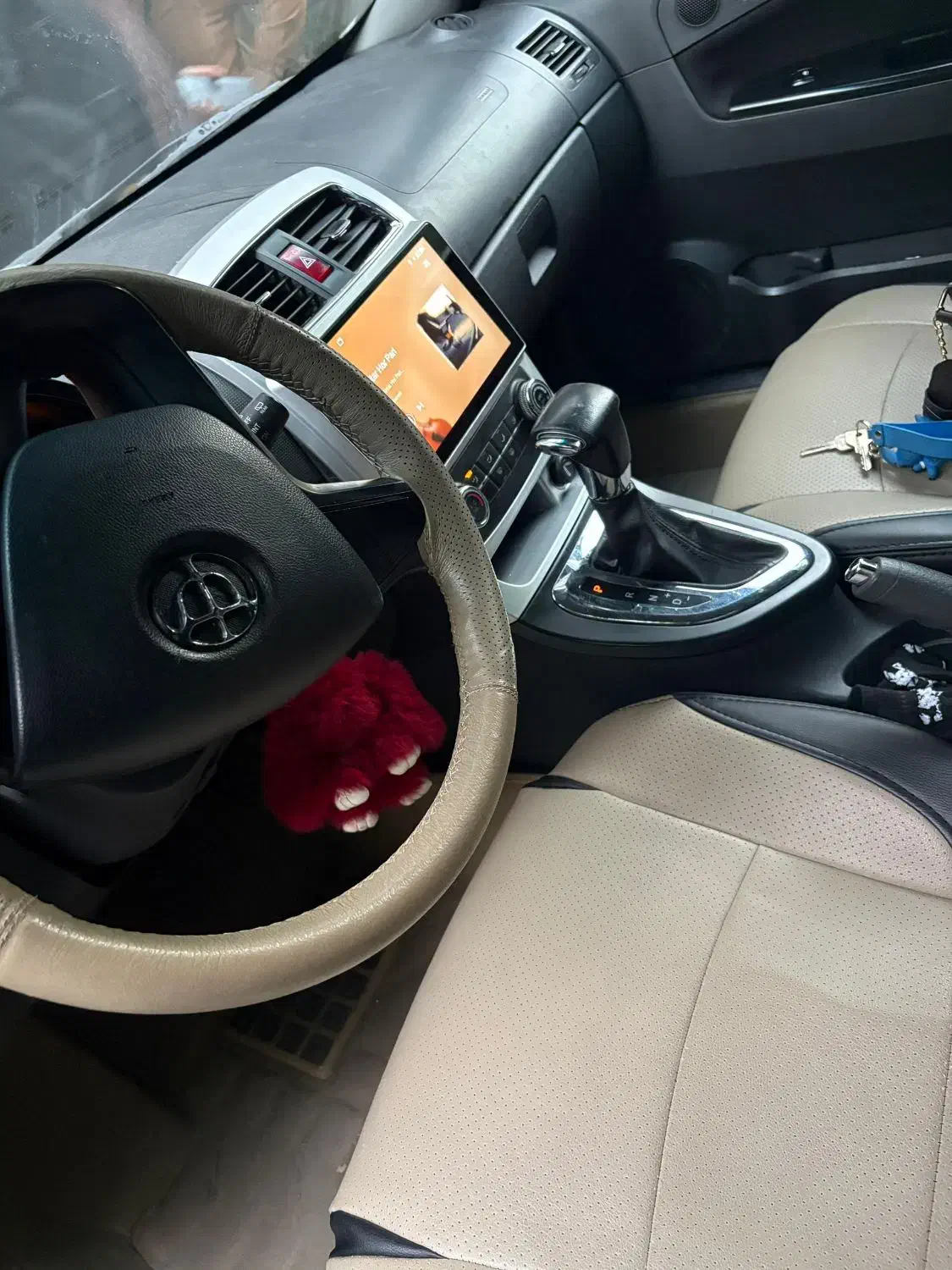 برلیانس H320 اتومات ۹۷|خودرو سواری و وانت|اصفهان, درب کوشک|دیوار