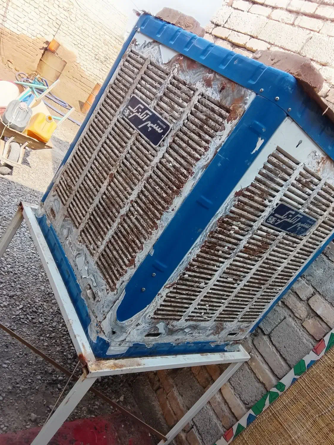 کولر آبی با چهار پایه|کولر آبی|زابل, |دیوار