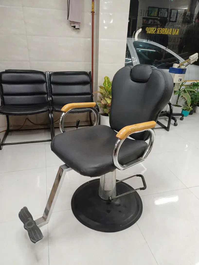 صندلی آرایشگاه|آرایشگاه و سالنهای زیبایی|بندر انزلی, پرستار|دیوار