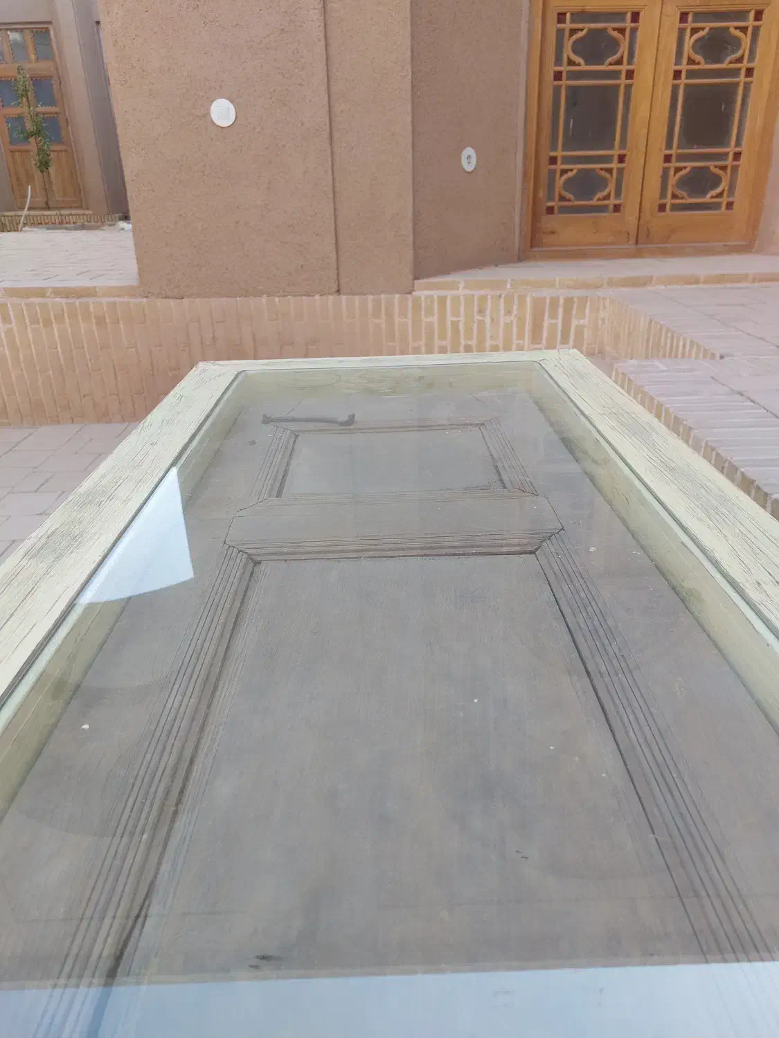 میز غذاخوری پتینه با در آنتیک|میز و صندلی غذاخوری|یزد, |دیوار