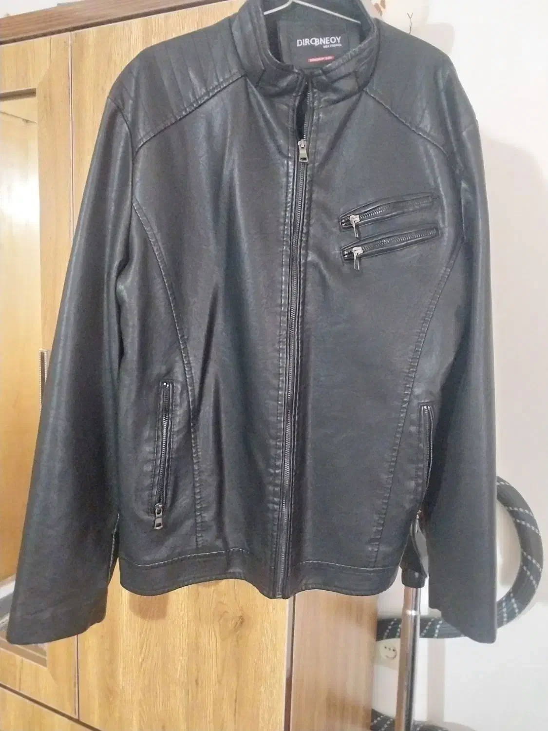 کت چرم سایز ۴ ایکس لارج|لباس|هادی شهر, |دیوار