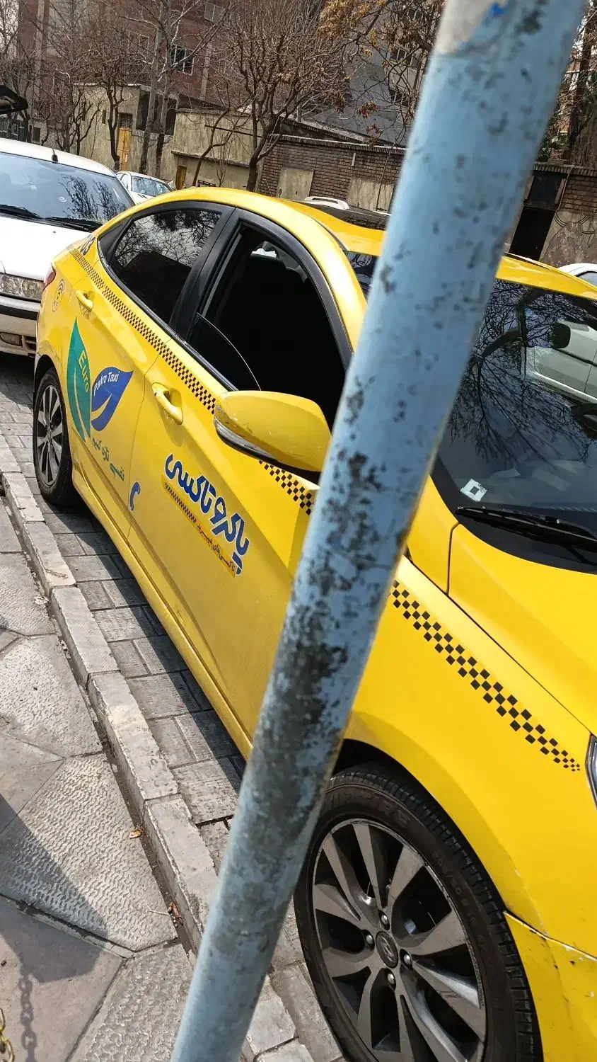 هیوندای اکسنت بلو وارداتی|خودرو سواری و وانت|تهران, مختاری|دیوار