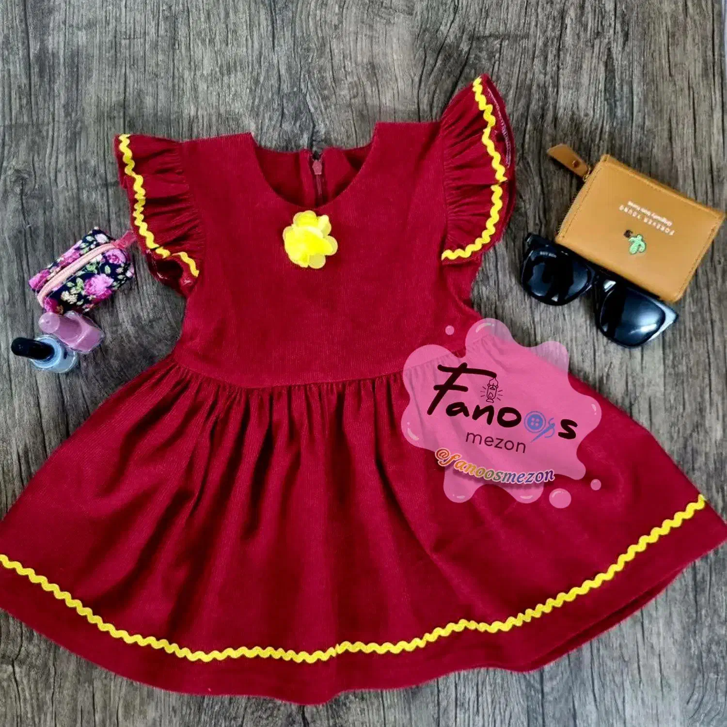 لباس دخترانه مخمل کبریتی آستین فرشته|کفش و لباس بچه|اصفهان, بوستان ناژوان|دیوار