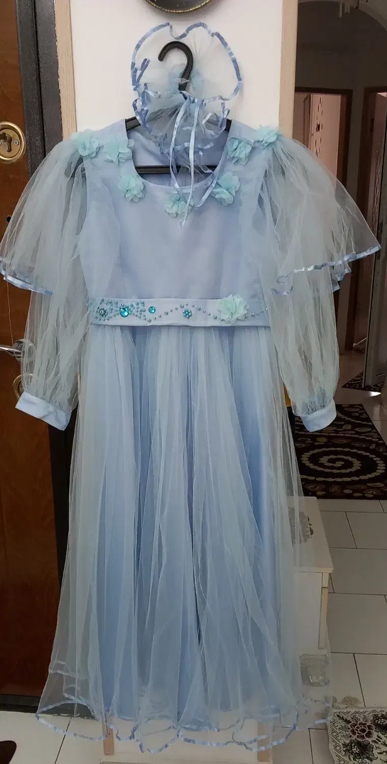 لباس عروس ومجلسی|لباس|رشت, استقامت ۱|دیوار