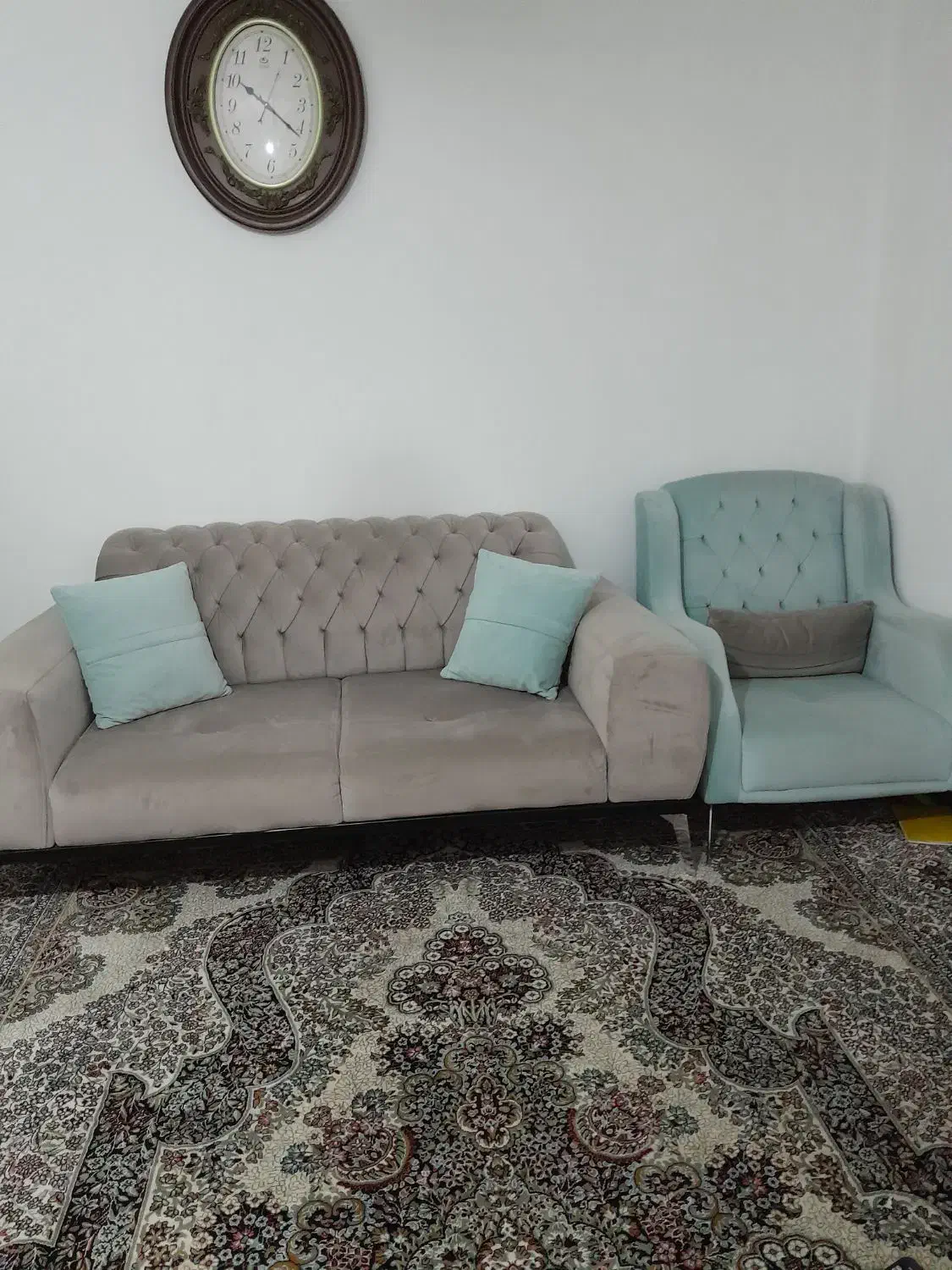 مبل راحتی|مبلمان خانگی و میز عسلی|پرند, فاز ۶|دیوار