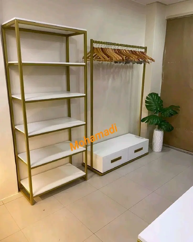 نانیسان بندرخت رگال کشو دار بغل طبقات آینه دار|بندرخت و رختآویز|اصفهان, سرچشمه|دیوار