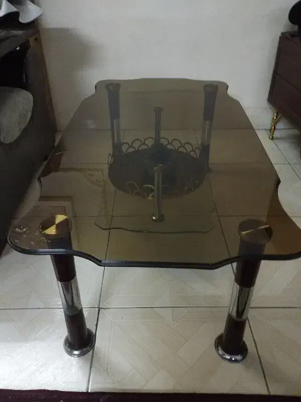 میز جلو مبلی شیشه ای|مبلمان خانگی و میز عسلی|ری, سیزده آبان|دیوار